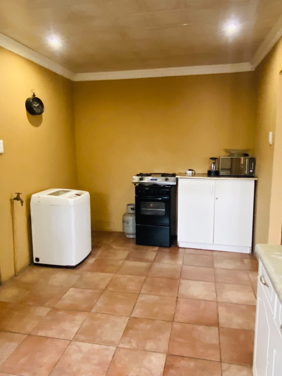 3 Bedroom Property for Sale in Browns Farm Western Cape